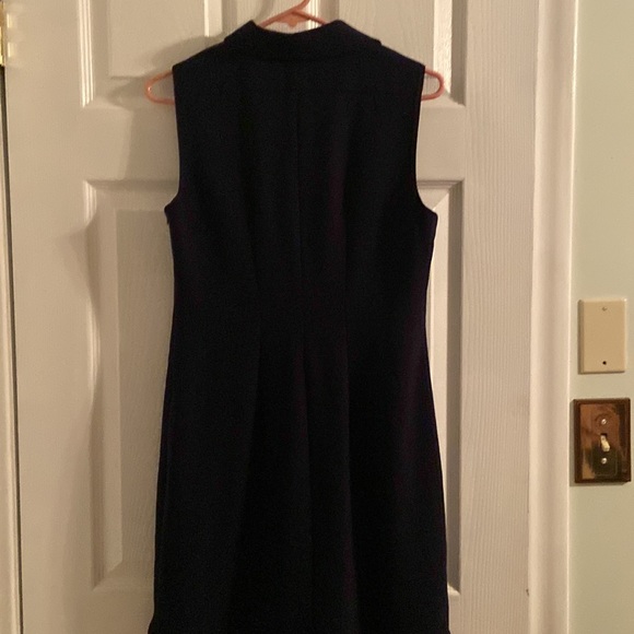 Dress - Picture 6 of 8